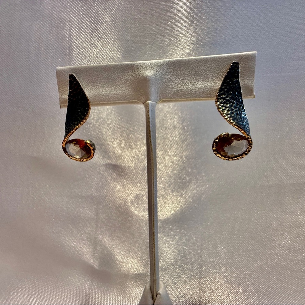 Bora Alexandrite Earrings